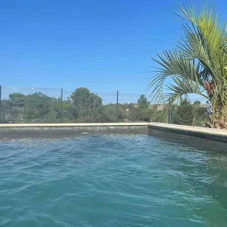 Villa Maison De Plain-pied Avec Piscine Privee *